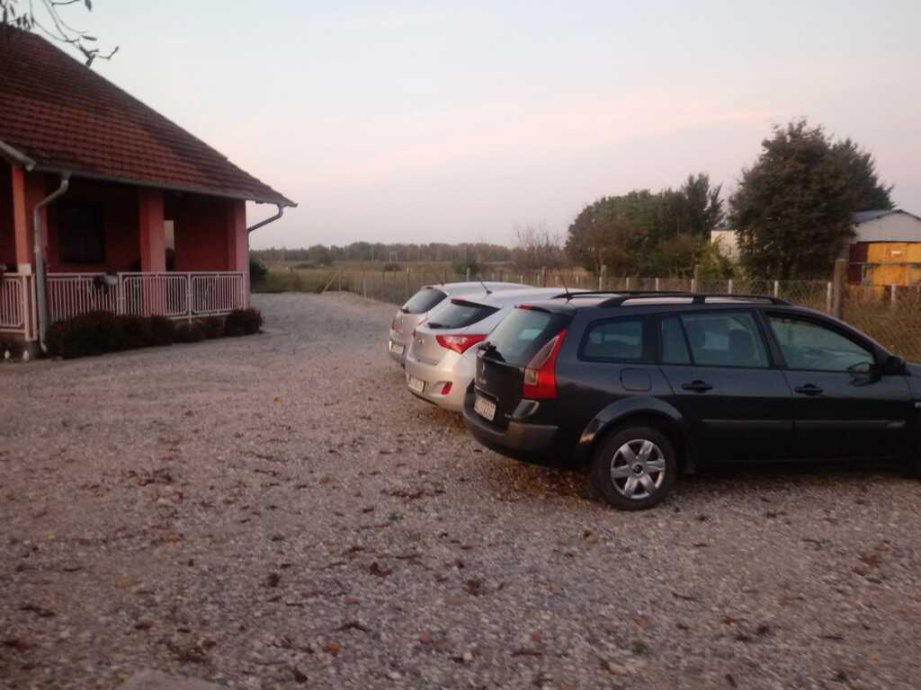 Parking airport Zagreb